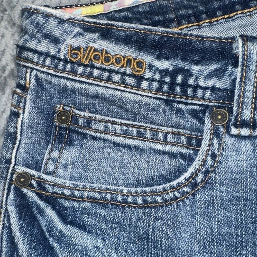 VTG Billabong Denim Low Rise Shorts Women's 11 Jean 5 inch‎ Beach Surf Skate Y2K